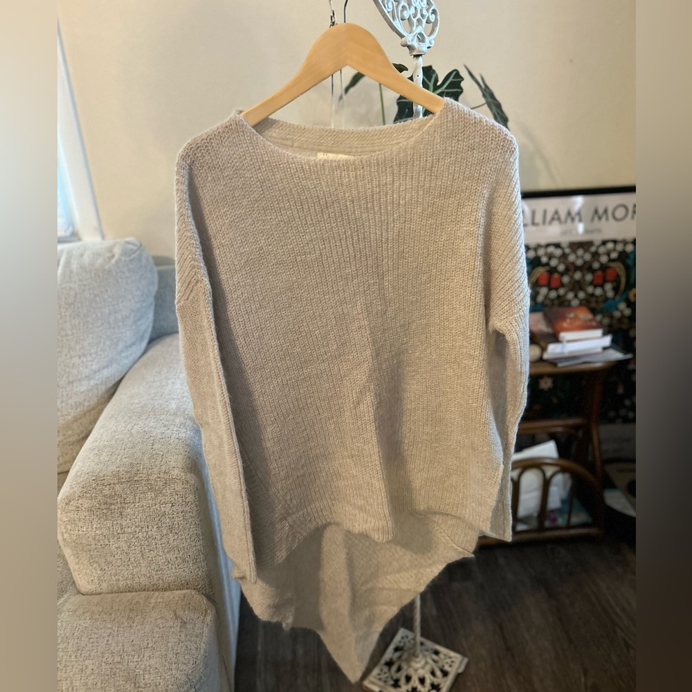 Cayson beige alpaca blend asymmetrical tunic Sweater large